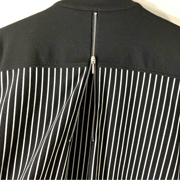 2/$35 Chico’s Black White Striped Drape Blazer - Picture 10 of 14